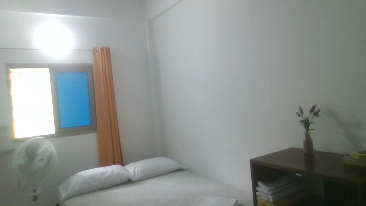 Hostal Paloma Cafe Palomino Ngoại thất bức ảnh